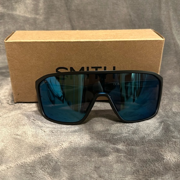 Smith Optics Other - Boomtown With ChromaPop™ lenses polarized